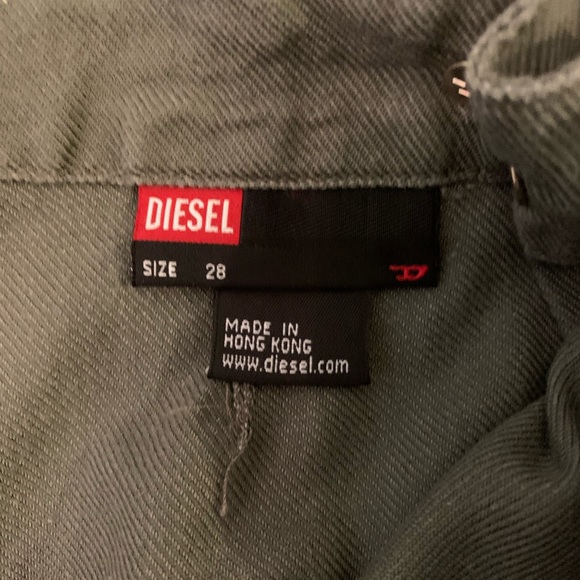 Diesel Cargo pants. Size 28 - Picture 6 of 6